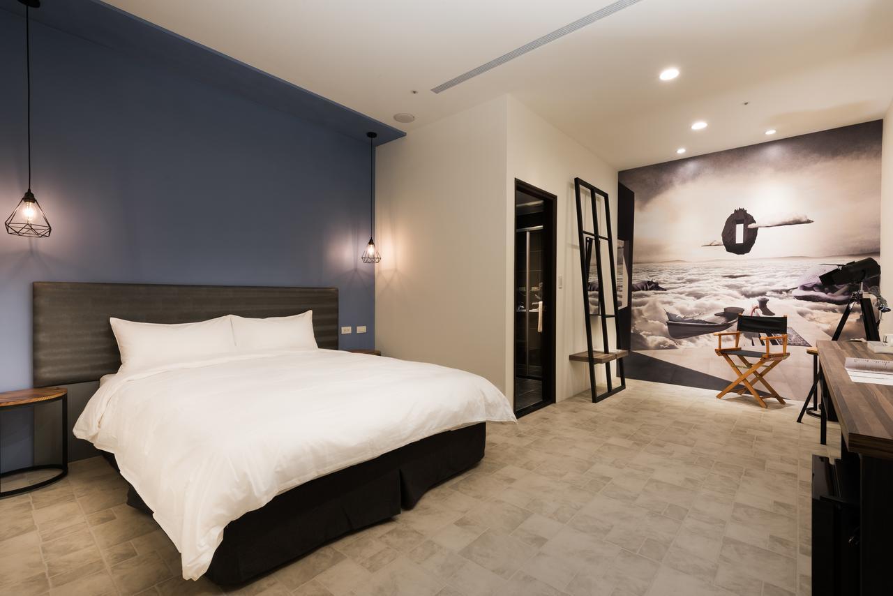 Hotel Half Taichung Exterior foto